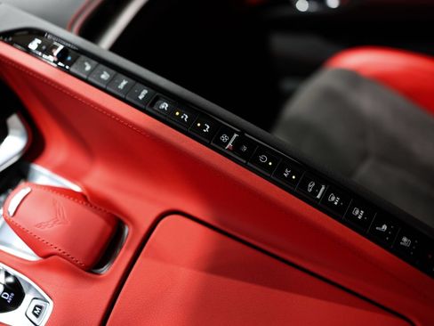 Used 2023 Chevrolet Corvette Stingray Preferred Cpe w/ Z51 Performance Package RWD image 17