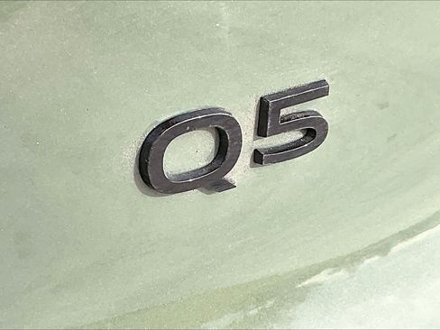 Certified 2025 Audi Q5 Premium Plus w/ Premium Plus image 31