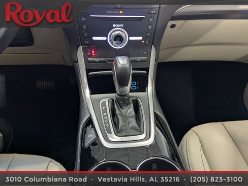 Used 2018 Ford Edge Titanium w/ Technology Package image 23