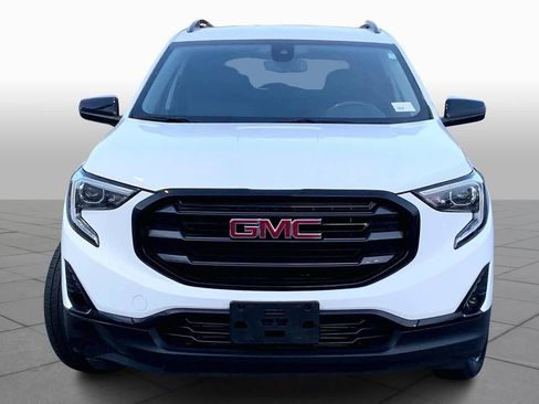 Used 2020 GMC Terrain SLT w/ Elevation Edition image 4