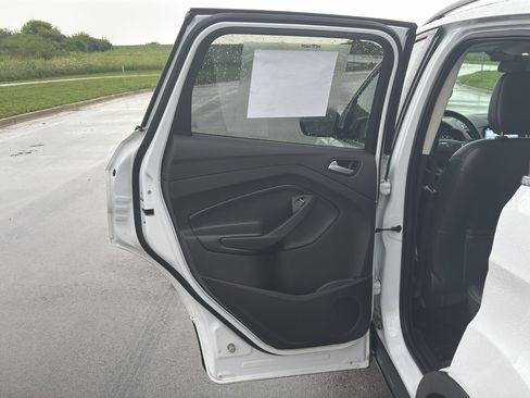 Used 2019 Ford Escape SEL AWD/4WD image 31