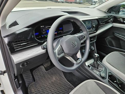 Used 2022 Volkswagen Taos S AWD/4WD image 16