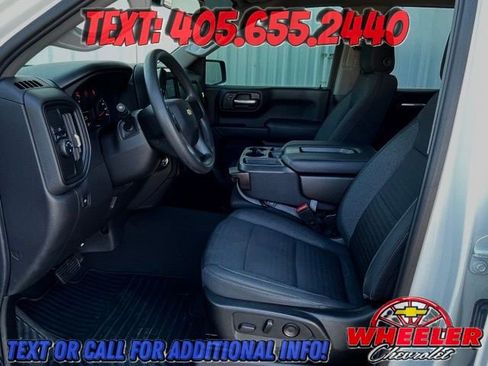 Used 2022 Chevrolet Silverado 1500 Custom image 24
