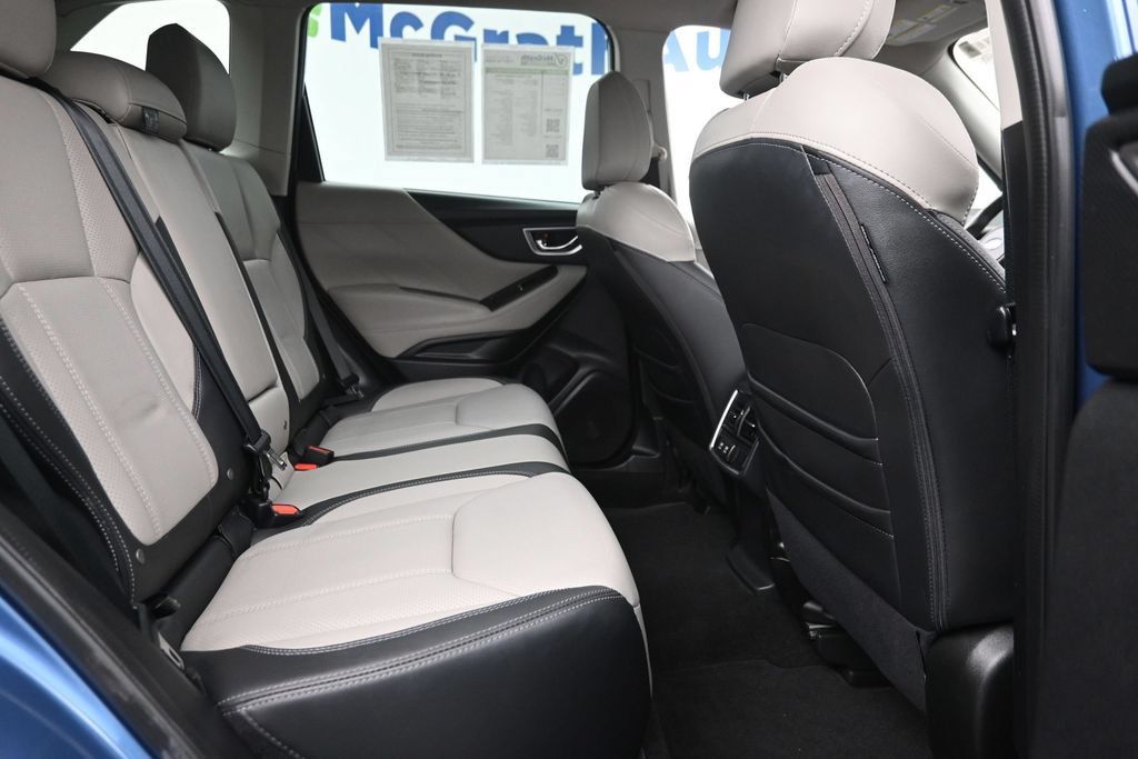 Used 2021 Subaru Forester Limited AWD/4WD image 10
