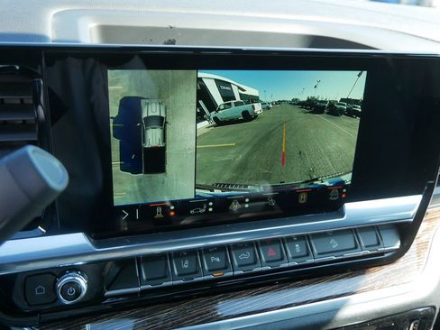 New 2026 GMC Sierra 3500 SLE w/ SLE Value Package AWD/4WD image 20