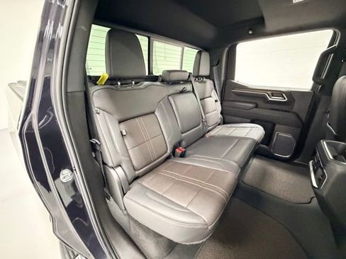 Certified 2022 Chevrolet Silverado 1500 High Country w/ High Country Premium Package image 26