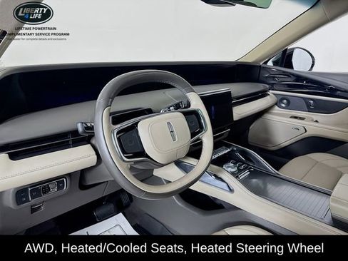 Used 2024 Lincoln Nautilus Premier w/ Equipment Group 102A image 9