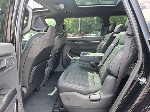 New 2026 Kia EV9 Land w/ Nightfall Edition Package image 5