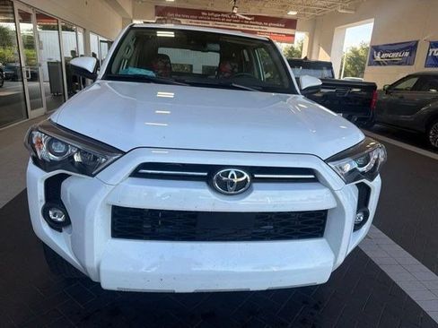 Used 2024 Toyota 4Runner SR5 RWD image 5