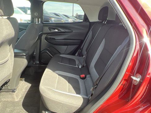 Used 2023 Chevrolet TrailBlazer LT image 24