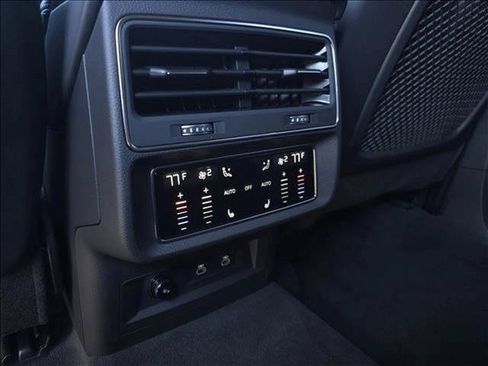 New 2026 Audi Q7 3.0T Premium Plus AWD/4WD image 19