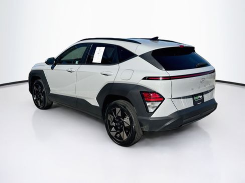 Used 2025 Hyundai Kona SEL AWD/4WD image 5