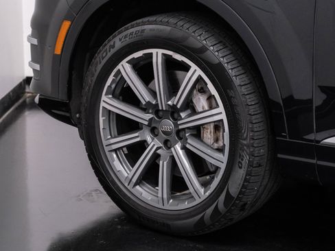 Used 2017 Audi Q7 3.0T Premium Plus image 52