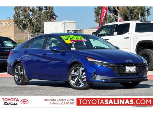 Used 2023 Hyundai Elantra Limited image 1