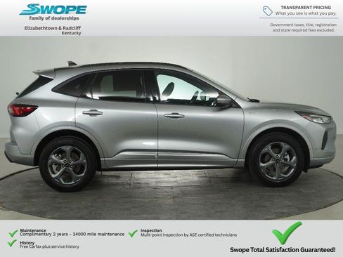 Certified 2023 Ford Escape ST-Line Select w/ Tech Pack #2 AWD/4WD image 3