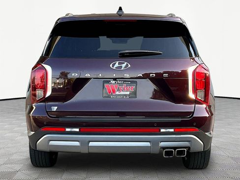 Used 2023 Hyundai Palisade Limited FWD image 5