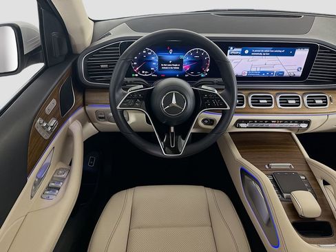 Certified 2025 Mercedes-Benz GLE 350 4MATIC image 10