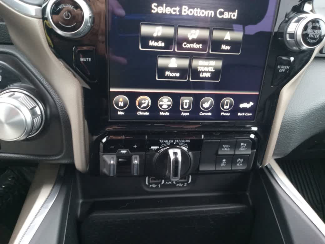 Used 2021 RAM 1500 Laramie AWD/4WD image 24