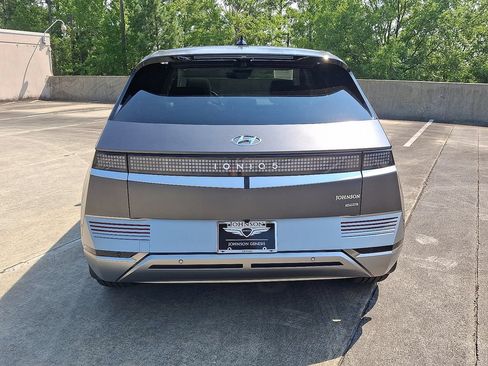 Used 2024 Hyundai Ioniq 5 Limited AWD/4WD image 15