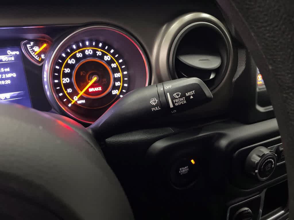 Used 2018 Jeep Wrangler Sport AWD/4WD image 18