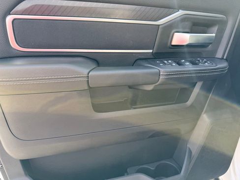 New 2026 RAM 2500 Big Horn AWD/4WD image 11