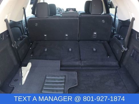 Used 2025 Nissan Pathfinder SV AWD/4WD image 13