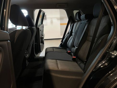 Used 2025 Nissan Rogue SV FWD image 27