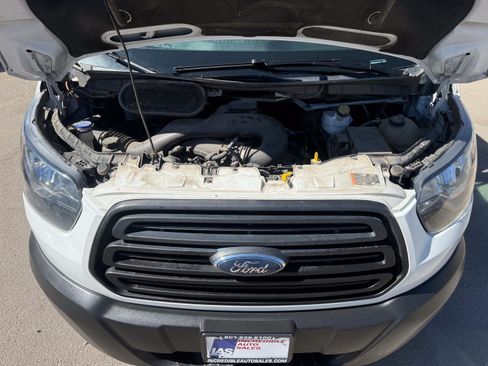 Used 2019 Ford Transit 250 148 Low Roof RWD image 7