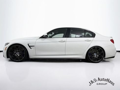 Used 2018 BMW M3 RWD image 4