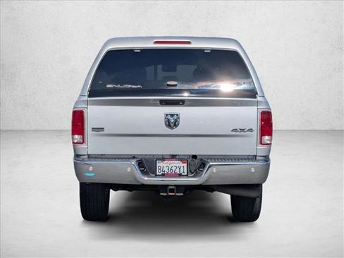 Used 2016 RAM 2500 Laramie AWD/4WD image 7
