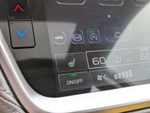 Certified 2025 Subaru Legacy Limited image 29