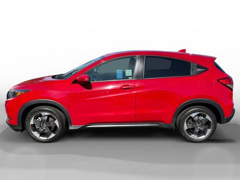 Used 2018 Honda HR-V EX image 2