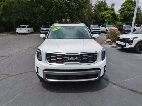 Used 2023 Kia Telluride S w/ S Sunroof Package FWD image 2