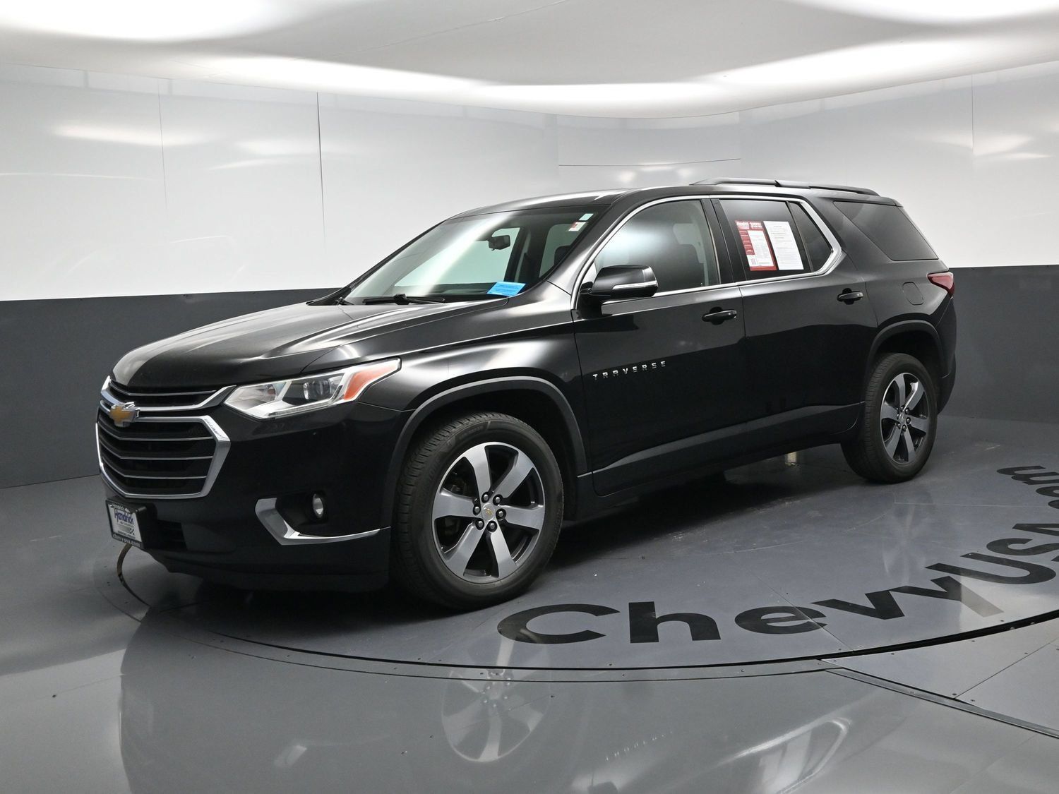 Used 2019 Chevrolet Traverse LT w/ LT Premium Package AWD/4WD image 11