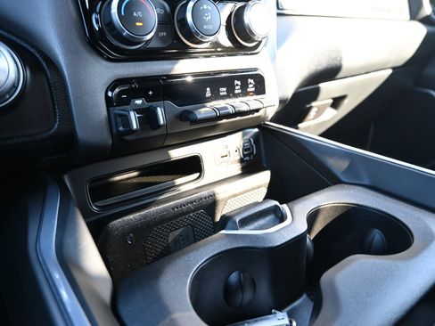 Used 2022 RAM 1500 Laramie image 25