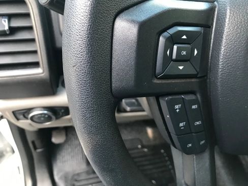 Used 2022 Ford F250 XL w/ STX Appearance Package image 14