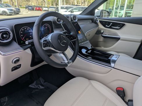 New 2026 Mercedes-Benz GLC 350e 4MATIC image 10