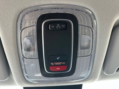 Used 2025 Hyundai Kona SEL AWD/4WD image 23