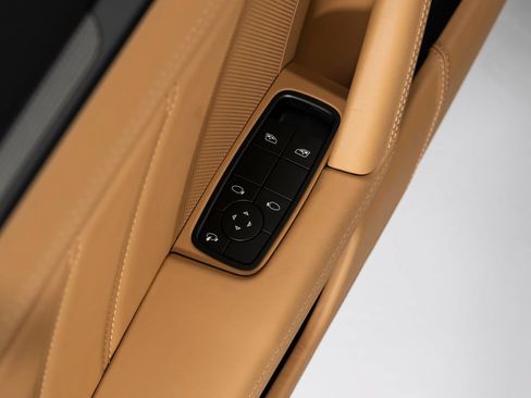 Certified 2026 Porsche 911 Targa 4 GTS AWD/4WD image 21