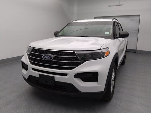 Used 2022 Ford Explorer XLT AWD/4WD image 15