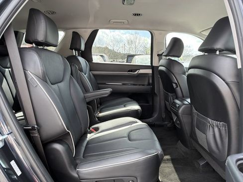 Used 2024 Hyundai Palisade SEL AWD/4WD image 19