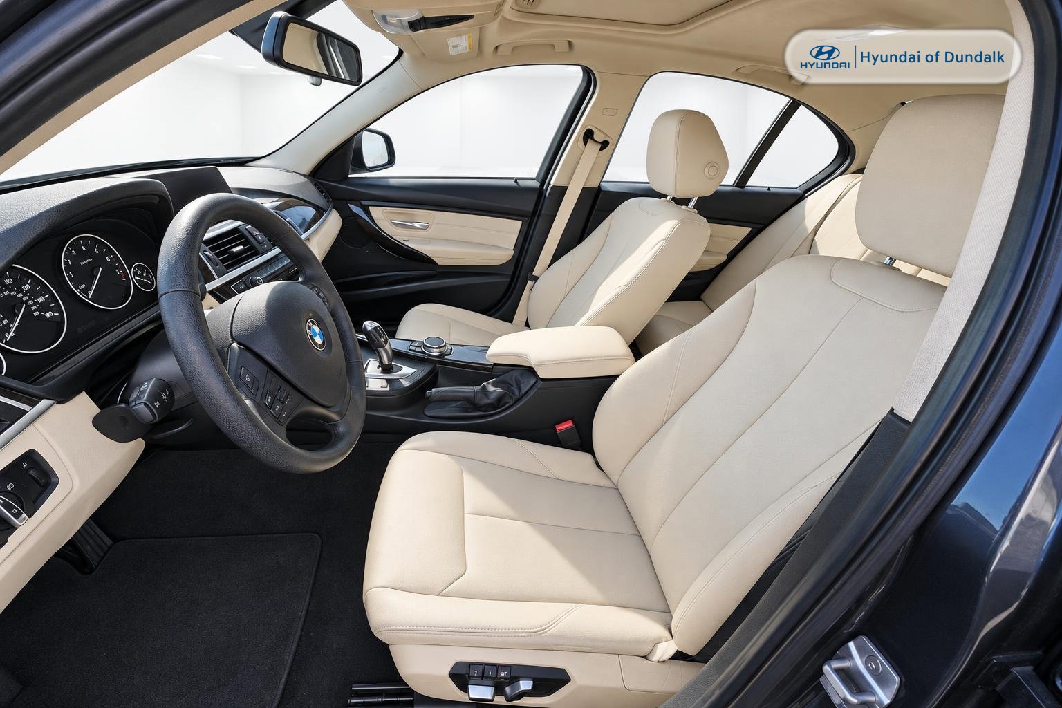 Used 2016 BMW 320i xDrive Sedan AWD/4WD image 7