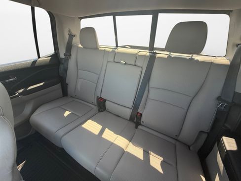 Certified 2021 Honda Ridgeline RTL-E image 12