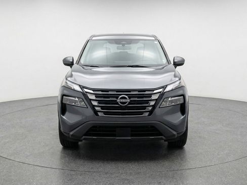 Used 2025 Nissan Rogue SV AWD/4WD image 2
