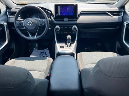 Used 2024 Toyota RAV4 XLE w/ Convenience Package AWD/4WD image 10