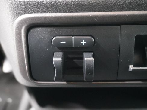 Used 2015 Ford Transit 350 XLT RWD image 19