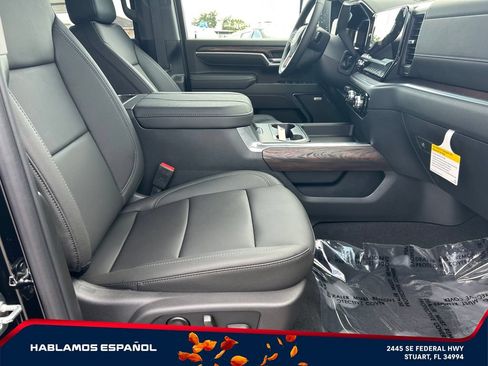 New 2026 GMC Sierra 2500 SLT w/ SLT Premium Package AWD/4WD image 19
