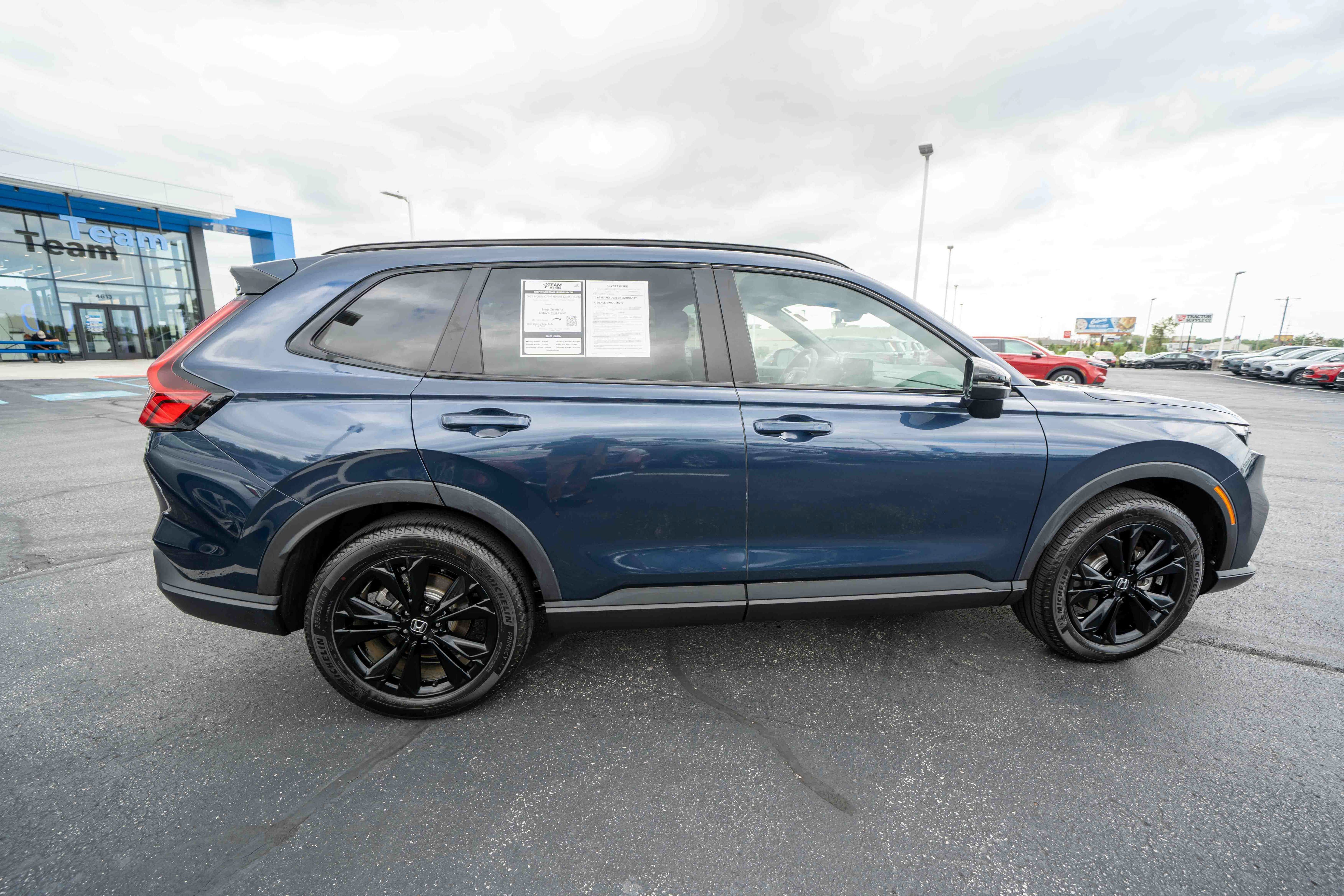 Used 2026 Honda CR-V Sport Touring image 6