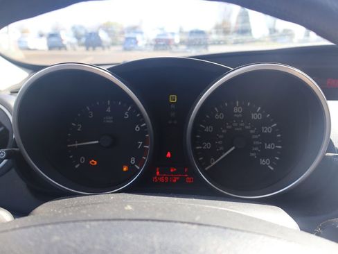 Used 2011 MAZDA MAZDA3 i Touring FWD image 2