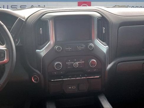 Used 2022 Chevrolet Silverado 1500 LT Trail Boss w/ Safety Package AWD/4WD image 10